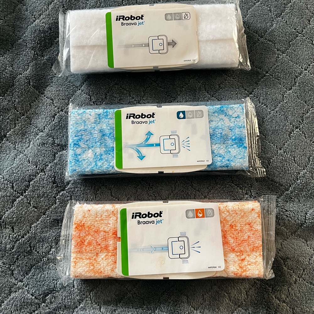iRobot Braava Jet‎ Cleaning Pads - White, Blue, and Orange